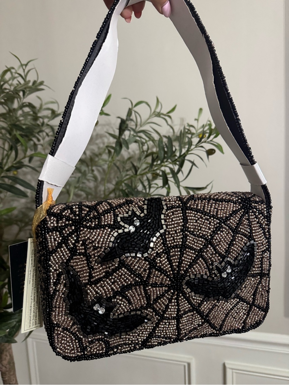 MADE IN INDIA beaded bats shoulder bag - Picture 3 of 6